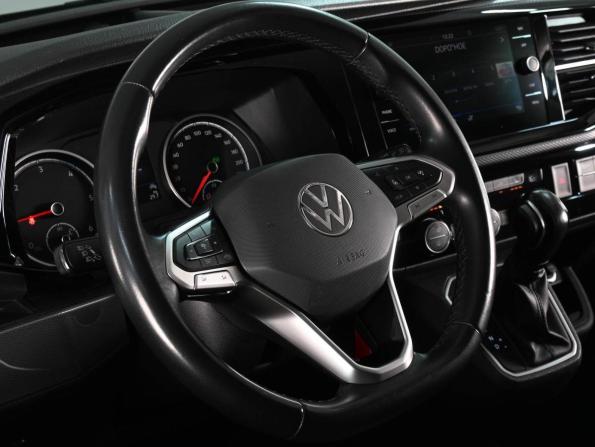 Volkswagen Multivan T6 Рестайлинг с пробегом 2021 года, цена 6 549 000 рублей, 105625 км, минивэн, Автокод Объявления