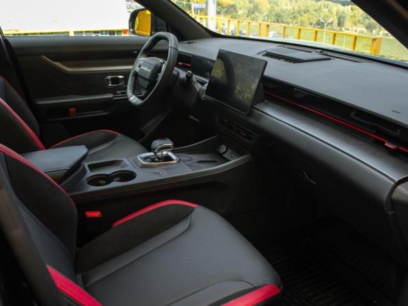 JETOUR DASHING I с пробегом 2023 года, цена 1 968 999 рублей, 8221 км, внедорожник, Автокод Объявления