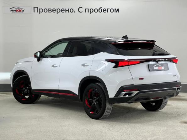 Omoda C5 I с пробегом 2023 года, цена 1 890 000 рублей, 33500 км, внедорожник, Автокод Объявления