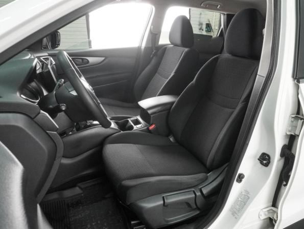 Nissan Qashqai II с пробегом 2015 года, цена 1 369 000 рублей, 125266 км, внедорожник, Автокод Объявления
