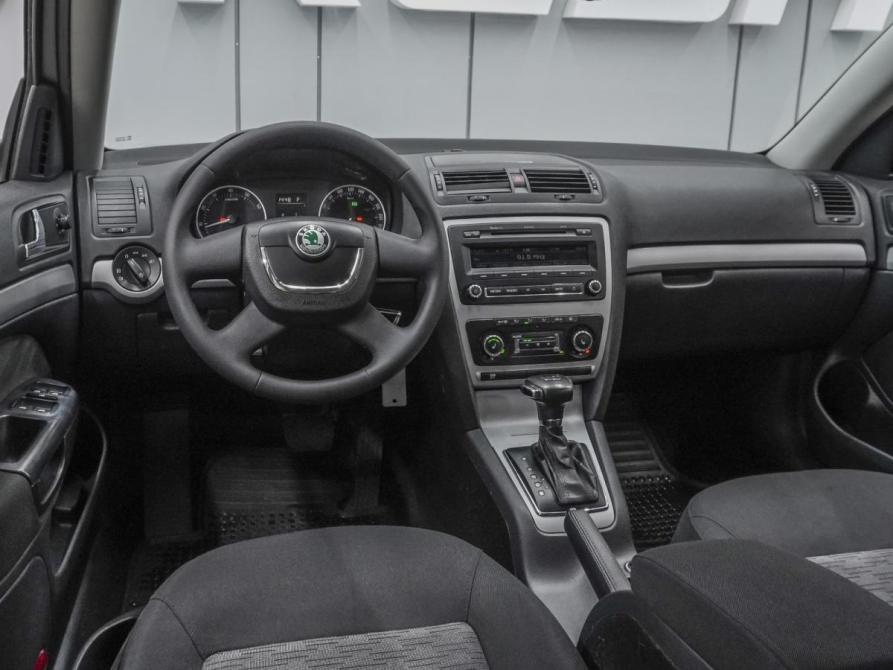 Skoda Octavia II (A5) Рестайлинг Ростов-на-Дону  - изображение 6