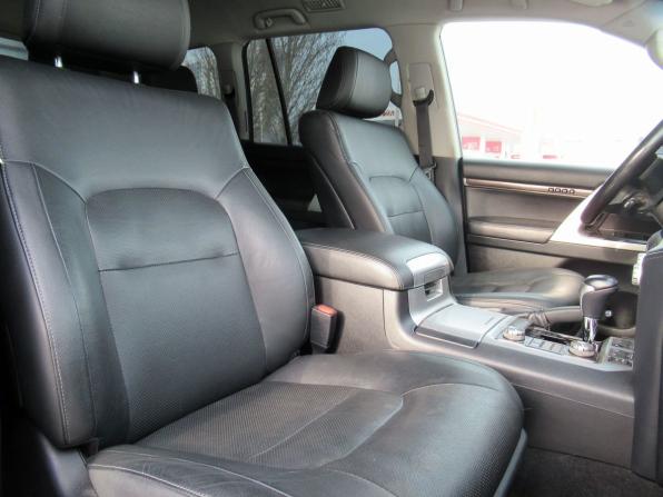 Toyota Land Cruiser 200 Series Рестайлинг 2 с пробегом 2020 года, цена 7 400 000 рублей, 109890 км, внедорожник, Автокод Объявления