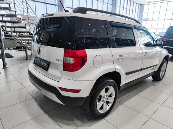 Skoda Yeti I Рестайлинг с пробегом 2017 года, цена 1 380 000 рублей, 107183 км, внедорожник, Автокод Объявления