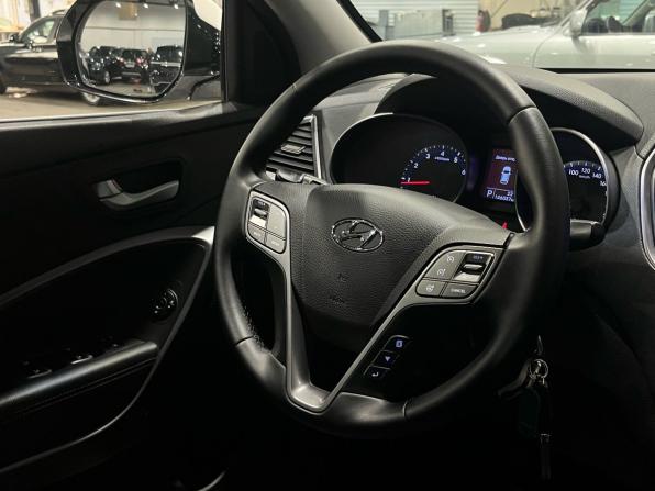 Hyundai Santa Fe III с пробегом 2014 года, цена 1 794 000 рублей, 146036 км, внедорожник, Автокод Объявления