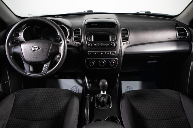 Kia Sorento II Рестайлинг с пробегом 2013 года, цена 1 379 000 рублей, 133000 км, внедорожник, Автокод Объявления