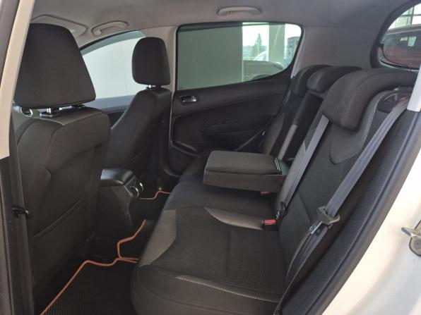 Peugeot 308 I Рестайлинг с пробегом 2011 года, цена 469 000 рублей, 123131 км, хэтчбек, Автокод Объявления