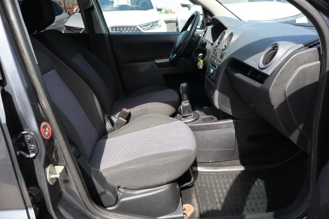 Ford Fusion I Рестайлинг с пробегом 2008 года, цена 299 000 рублей, 206000 км, хэтчбек, Автокод Объявления