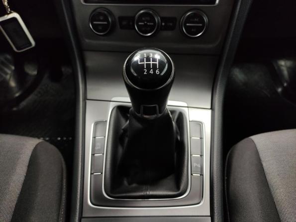 Volkswagen Golf VII с пробегом 2012 года, цена 980 000 рублей, 92600 км, хэтчбек, Автокод Объявления