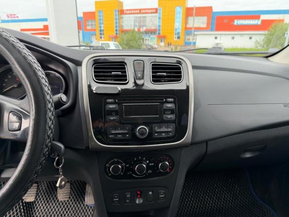 Renault Logan II с пробегом 2014 года, цена 770 000 рублей, 90599 км, седан, Автокод Объявления