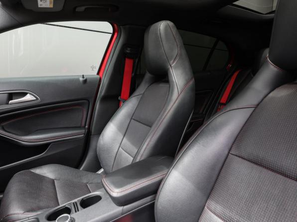 Mercedes-Benz GLA AMG I (X156) с пробегом 2015 года, цена 1 998 000 рублей, 139788 км, внедорожник, Автокод Объявления