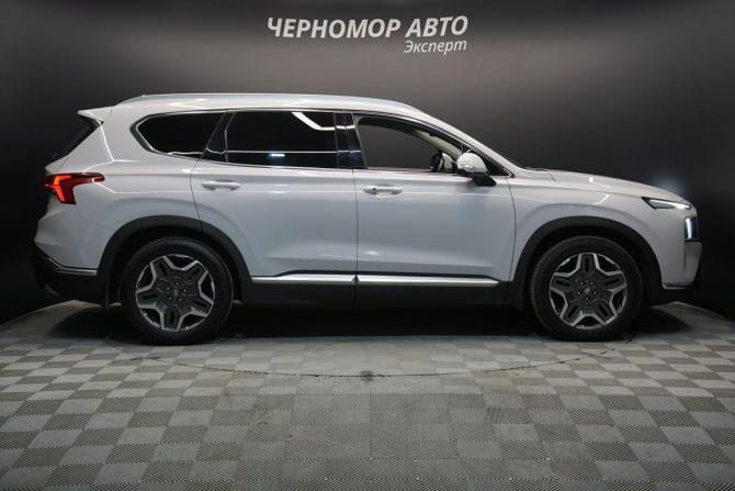 Hyundai Santa Fe IV Рестайлинг с пробегом 2022 года, цена 4 390 000 рублей, 67000 км, внедорожник, Автокод Объявления
