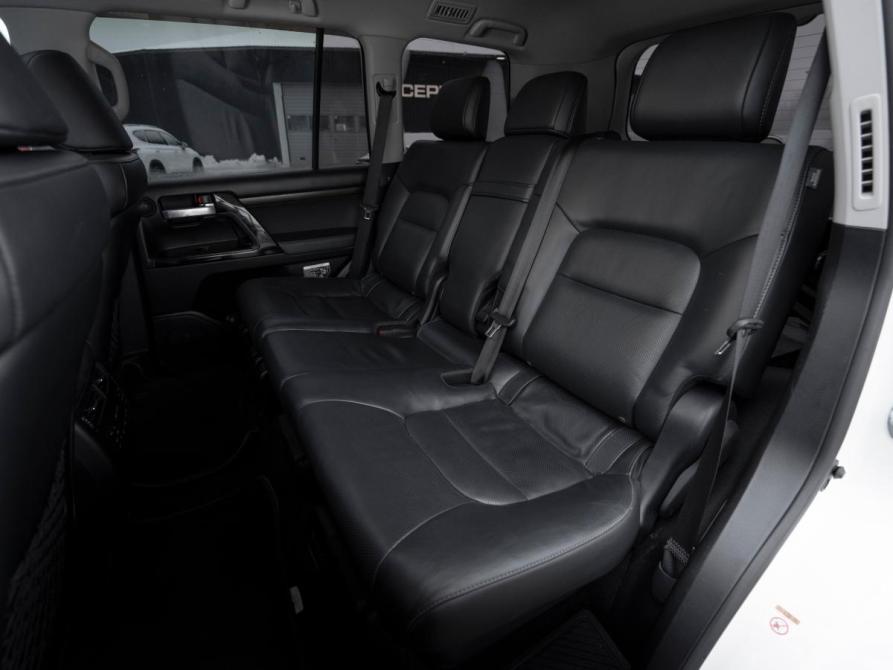 Toyota Land Cruiser 200 Series Рестайлинг 2 Москва  - изображение 13