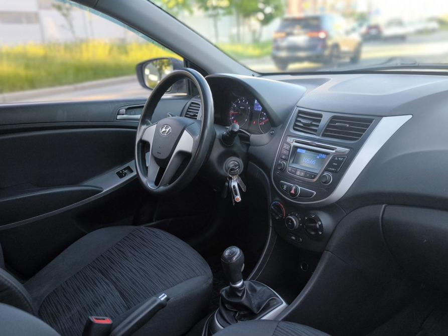 Hyundai Solaris I Рестайлинг Санкт-Петербург  - изображение 14