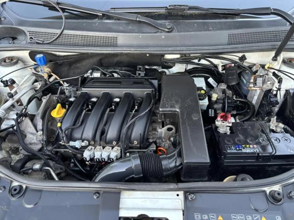 Renault Logan II Рестайлинг с пробегом 2019 года, цена 756 231 рубль, 210655 км, седан, Автокод Объявления