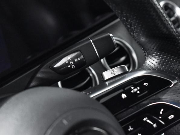 Mercedes-Benz E-Класс V (W213 S213 C238) Рестайлинг с пробегом 2021 года, цена 4 935 000 рублей, 36016 км, седан, Автокод Объявления