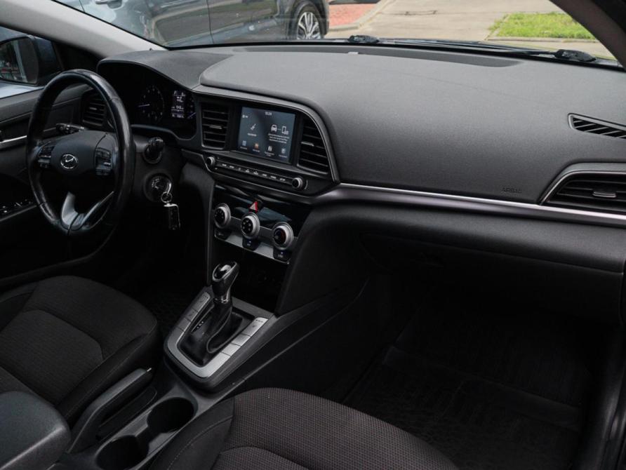 Hyundai Elantra VI (AD) Рестайлинг Москва  - изображение 8