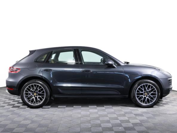 Porsche Macan I Рестайлинг с пробегом 2018 года, цена 3 650 000 рублей, 94607 км, внедорожник, Автокод Объявления