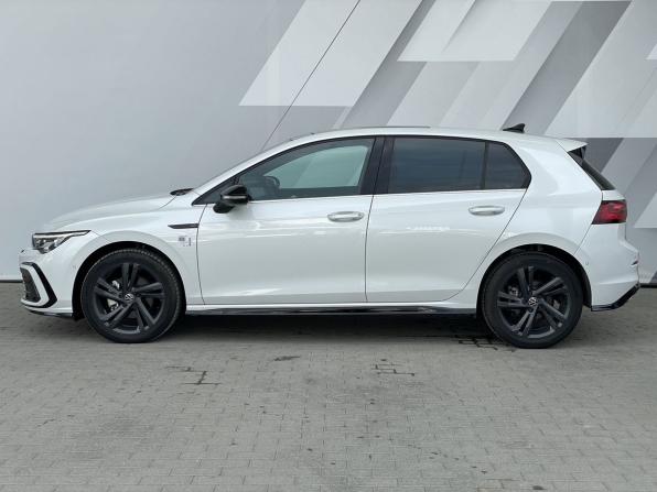 Volkswagen Golf VIII с пробегом 2024 года, цена 3 570 000 рублей, 5317 км, хэтчбек, Автокод Объявления