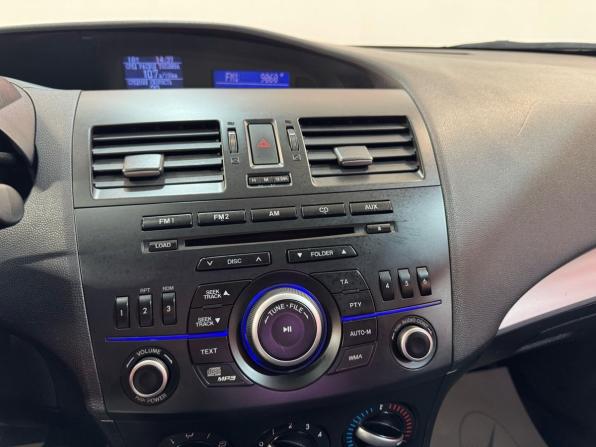 Mazda 3 II (BL) Рестайлинг с пробегом 2012 года, цена 1 160 000 рублей, 161604 км, седан, Автокод Объявления