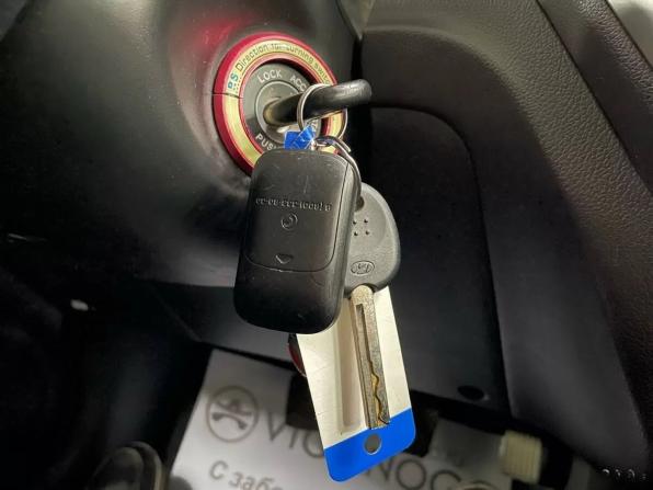 Kia Rio IV с пробегом 2017 года, цена 940 000 рублей, 151019 км, седан, Автокод Объявления