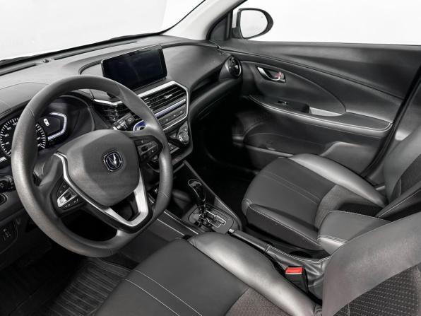 Changan Alsvin с пробегом 2024 года, цена 1 275 000 рублей, 27450 км, седан, Автокод Объявления