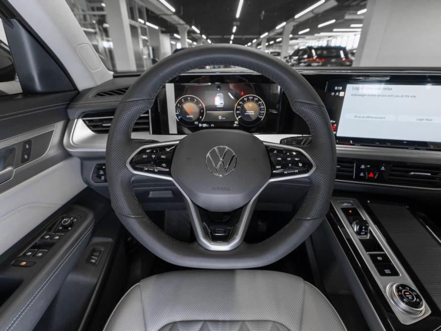 Volkswagen Tavendor I Москва  - изображение 11