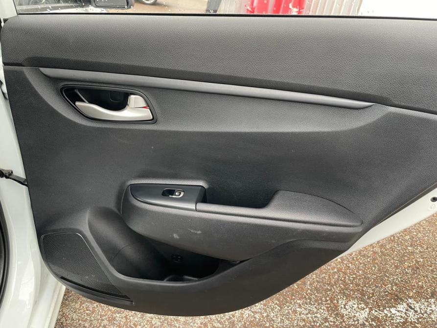 Kia Rio IV Стерлитамак  - изображение 16