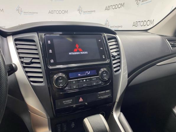 Mitsubishi Pajero Sport III с пробегом 2019 года, цена 2 779 000 рублей, 155000 км, внедорожник, Автокод Объявления