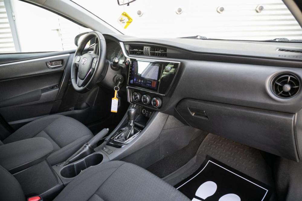 Toyota Corolla XI (E160 E170 E180) Рестайлинг 1 Иркутск  - изображение 17