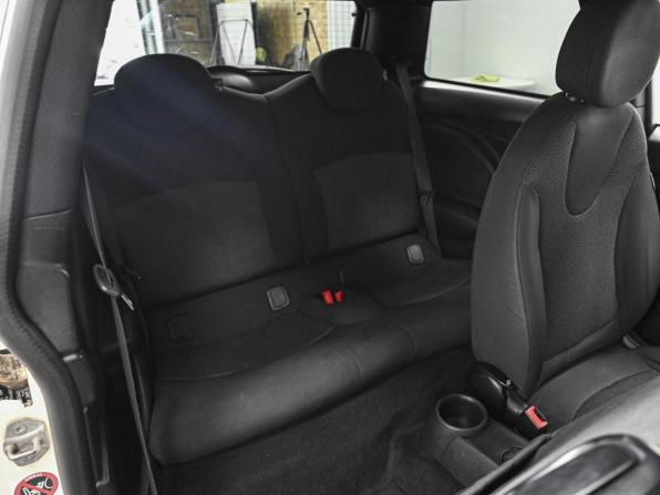 Mini Hatch II (R56) с пробегом 2010 года, цена 819 000 рублей, 299167 км, хэтчбек, Автокод Объявления