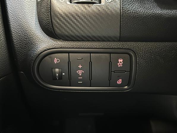 Kia Cerato III с пробегом 2014 года, цена 1 350 000 рублей, 66101 км, седан, Автокод Объявления