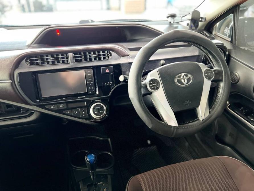 Toyota Aqua I Рестайлинг Оренбург  - изображение 24