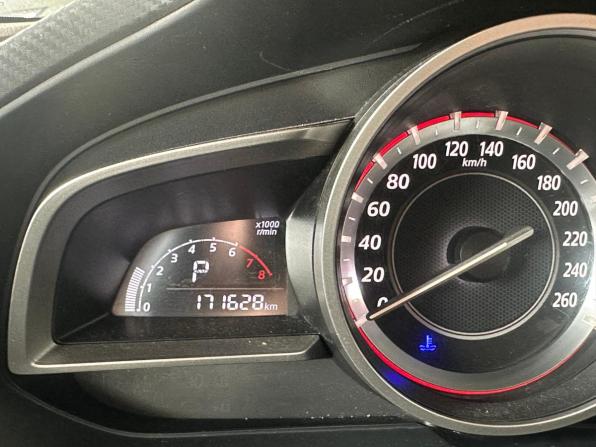 Mazda 3 III (BM) с пробегом 2014 года, цена 1 045 000 рублей, 171000 км, хэтчбек, Автокод Объявления