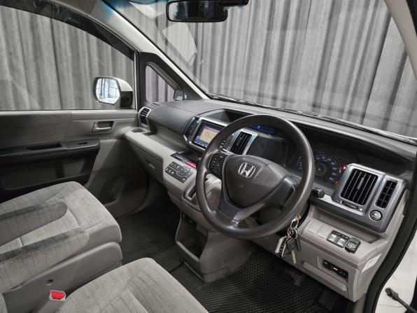 Honda Stepwgn IV с пробегом 2010 года, цена 1 099 000 рублей, 440000 км, минивэн, Автокод Объявления