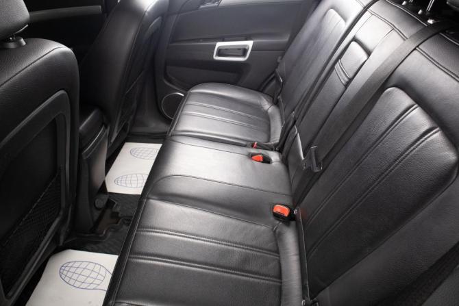 Opel Antara I Рестайлинг с пробегом 2012 года, цена 1 269 000 рублей, 132000 км, внедорожник, Автокод Объявления
