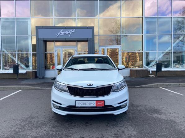 Kia Rio III Рестайлинг с пробегом 2017 года, цена 1 095 000 рублей, 108000 км, седан, Автокод Объявления
