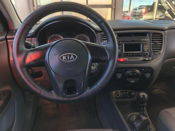 Kia Rio II Рестайлинг с пробегом 2010 года, цена 369 000 рублей, 270000 км, хэтчбек, Автокод Объявления