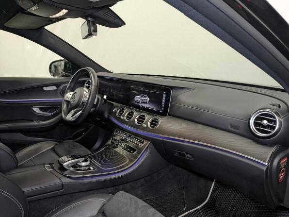 Mercedes-Benz E-Класс V (W213 S213 C238) с пробегом 2020 года, цена 4 055 000 рублей, 81776 км, седан, Автокод Объявления