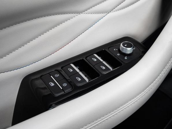 Geely Monjaro I с пробегом 2023 года, цена 3 100 000 рублей, 61220 км, внедорожник, Автокод Объявления