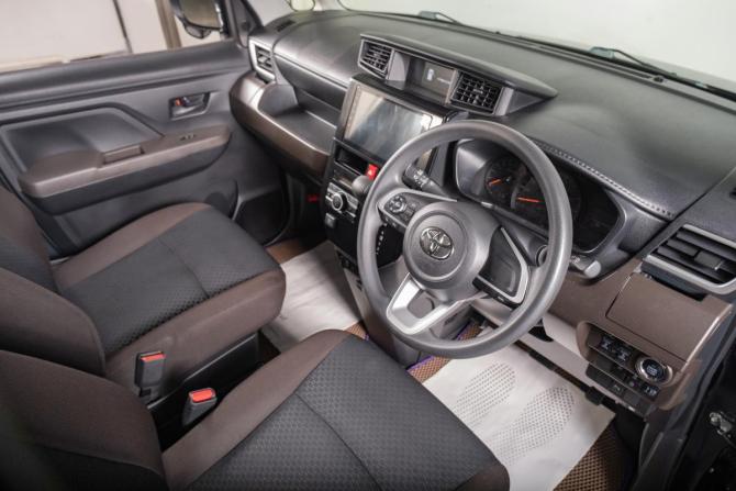 Toyota Roomy I Рестайлинг с пробегом 2021 года, цена 1 199 000 рублей, 79105 км, микровэн, Автокод Объявления