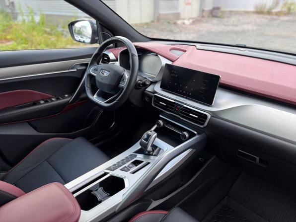 Geely Coolray I с пробегом 2021 года, цена 1 675 000 рублей, 48340 км, внедорожник, Автокод Объявления