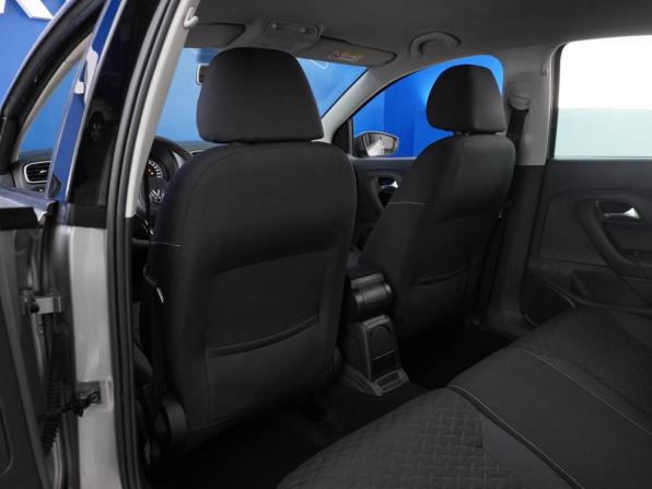 Volkswagen Polo V Рестайлинг с пробегом 2018 года, цена 1 077 077 рублей, 202894 км, седан, Автокод Объявления