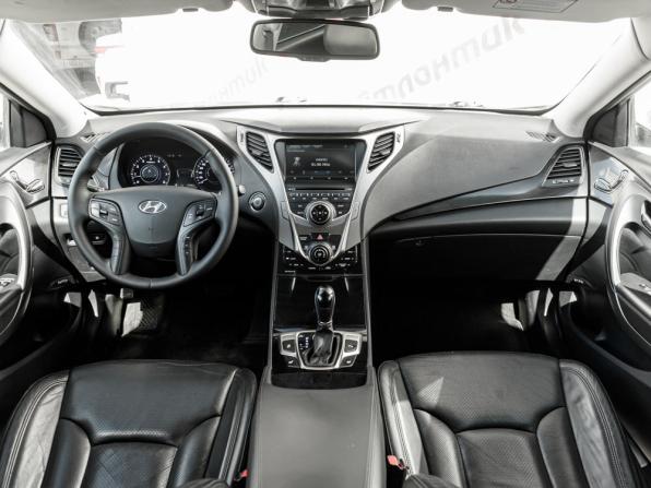 Hyundai Grandeur V с пробегом 2012 года, цена 1 315 000 рублей, 176948 км, седан, Автокод Объявления