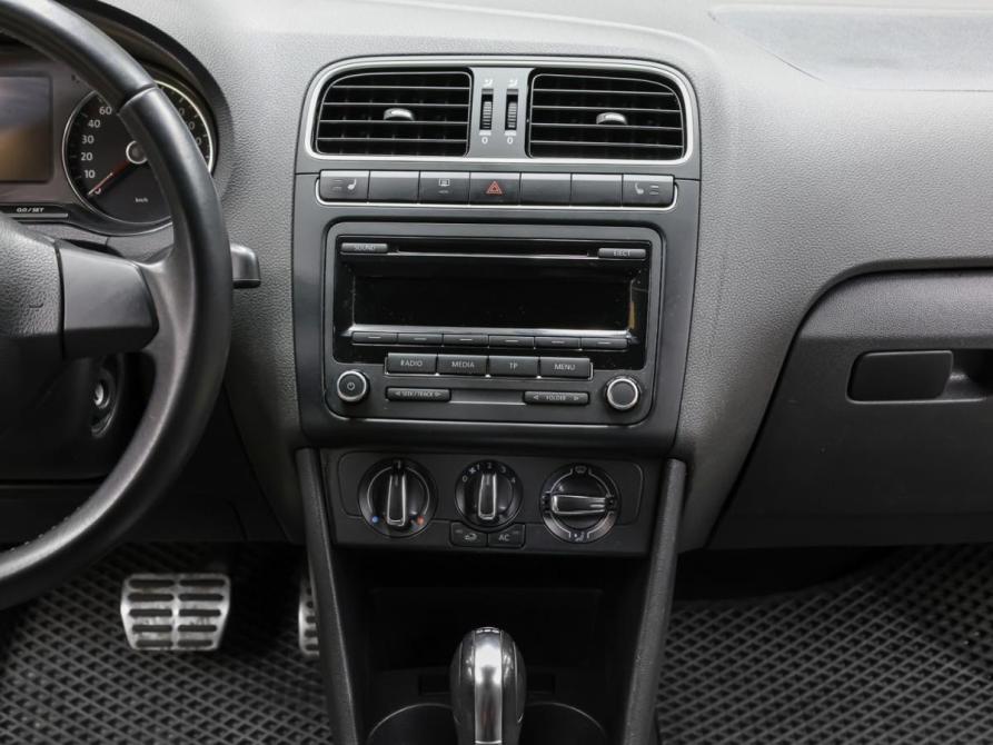 Volkswagen Polo V Москва  - изображение 15