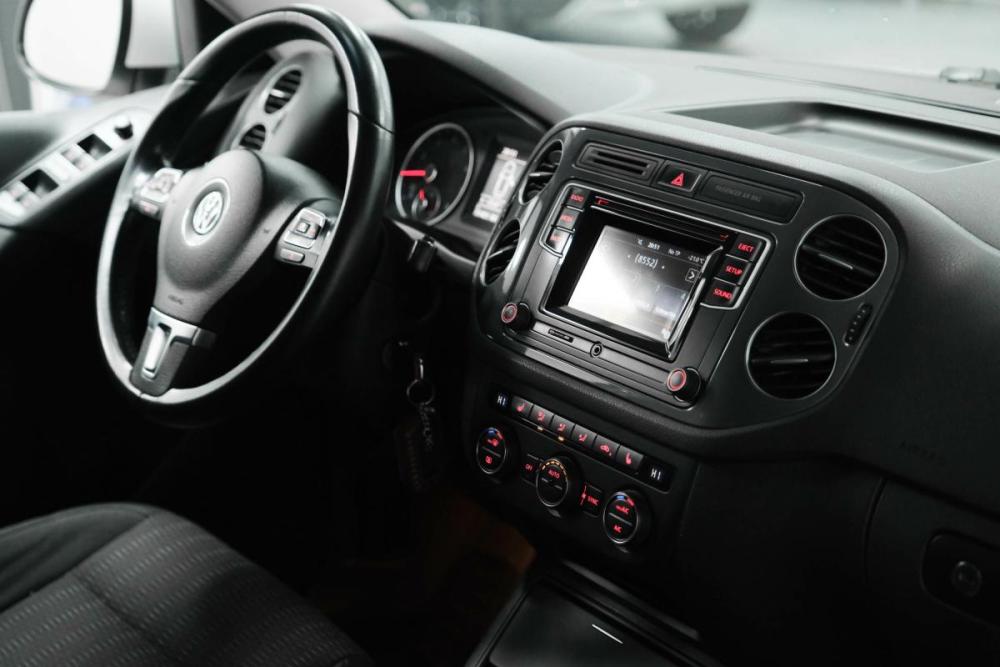 Volkswagen Tiguan I Рестайлинг Казань  - изображение 16