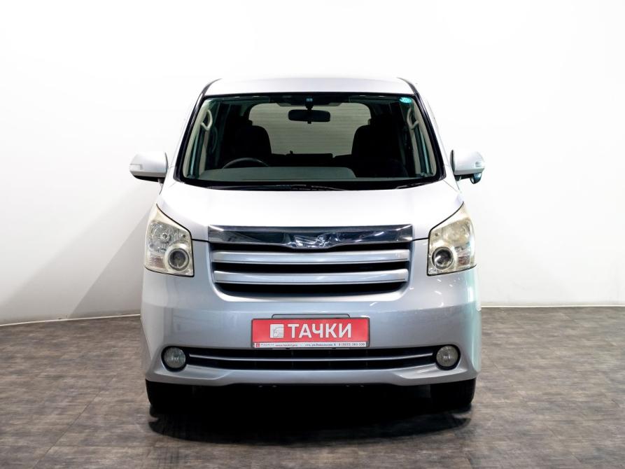 Toyota Noah II (R70) Чита  - изображение 2