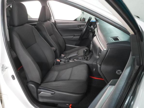 Toyota Corolla XI (E160 E170 E180) с пробегом 2014 года, цена 1 389 000 рублей, 180223 км, седан, Автокод Объявления