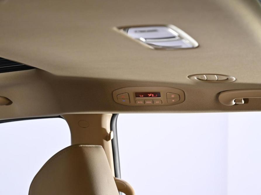 Kia Carnival III Москва  - изображение 9