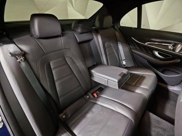 Mercedes-Benz E-Класс AMG V (W213) Рестайлинг с пробегом 2020 года, цена 11 721 000 рублей, 13594 км, седан, Автокод Объявления