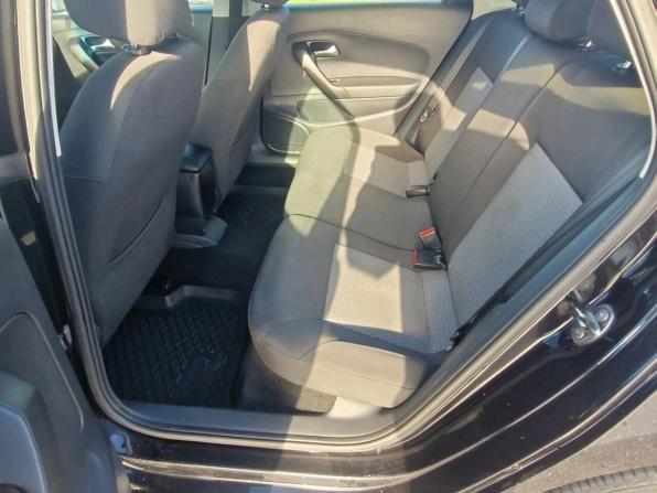 Volkswagen Polo V с пробегом 2014 года, цена 770 000 рублей, 97200 км, седан, Автокод Объявления